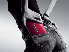 Nuovo Sony Vaio P: il notebook veramente tascabile