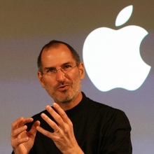 Steve Jobs: prende una pausa per curarsi