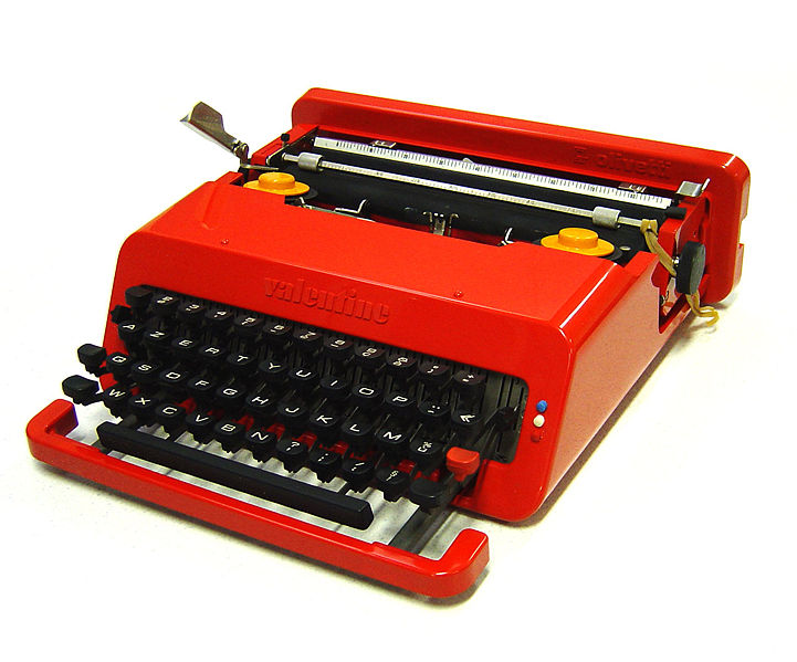 721px-olivetti-valentine.jpg